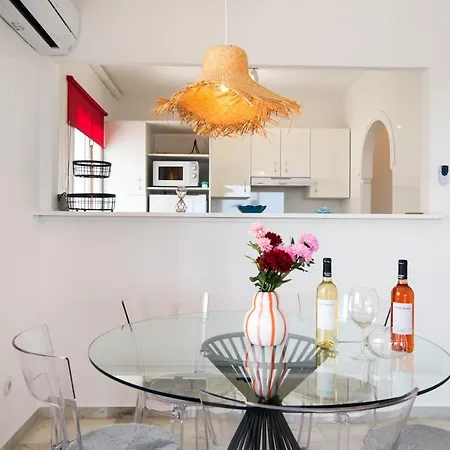 Rentandhomes Calahonda Sea View And Golf Apartment *