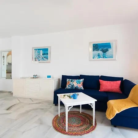 Rentandhomes Calahonda Sea View And Golf